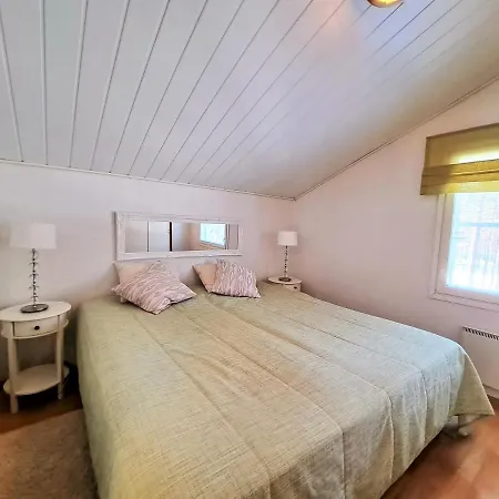 Ravilac 5 アパート *